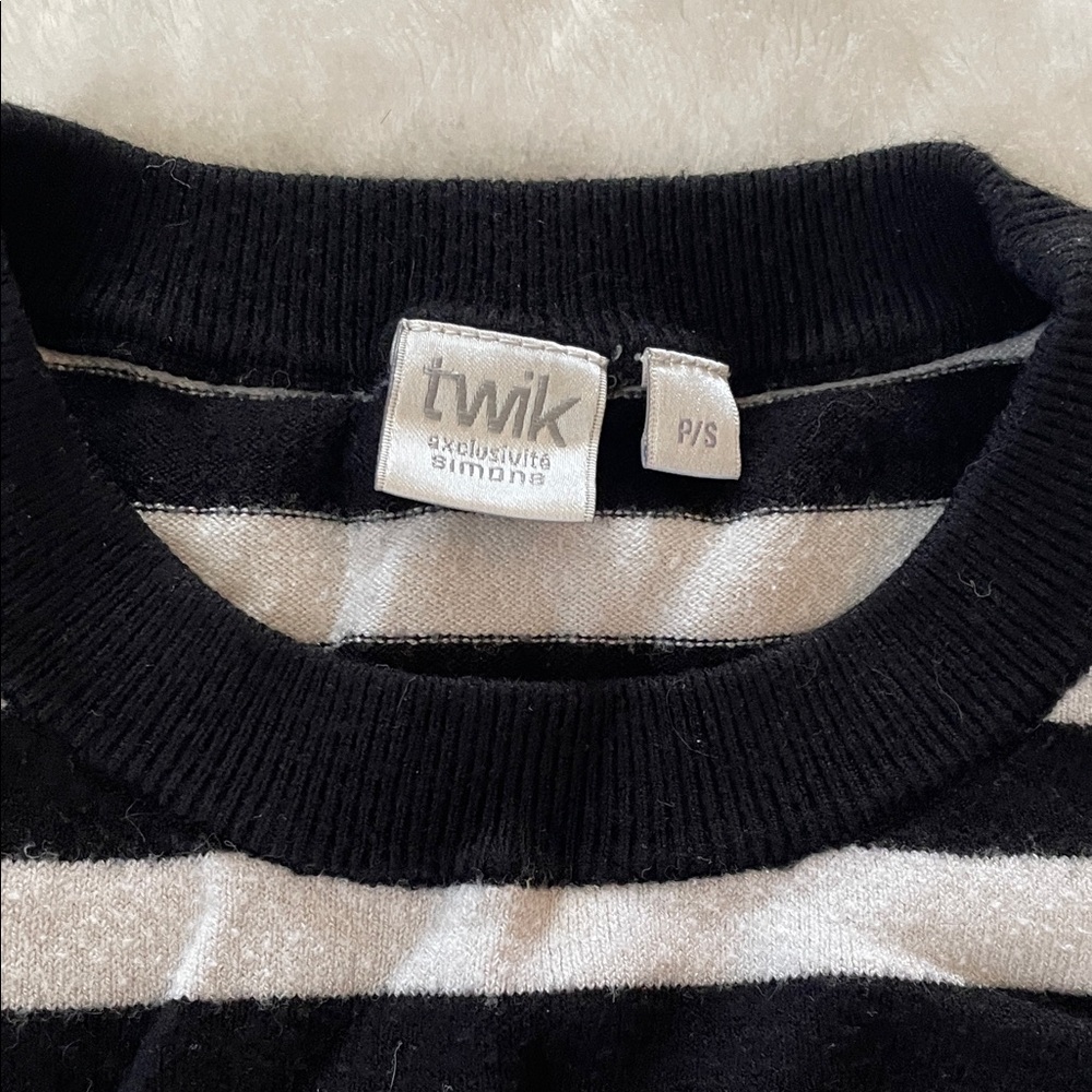 Simons Black and White Striped Sweater - Picture 2 of 7